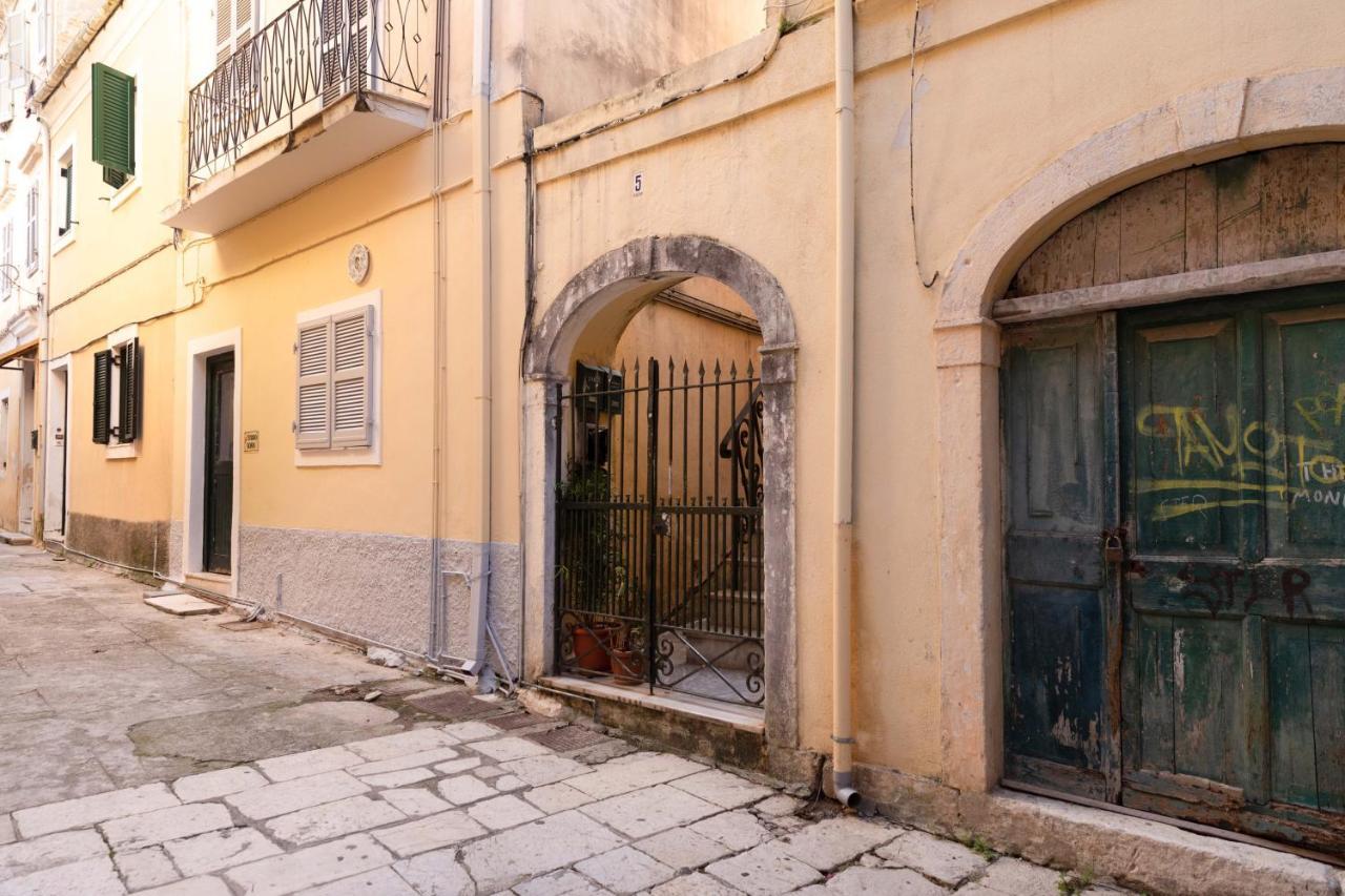 Old Town Art Studio By Corfuescapes Corfu  Luaran gambar